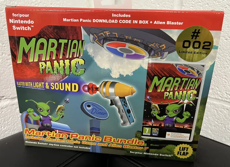 Martian Panic [Limited Edition Bundle] (NSW)